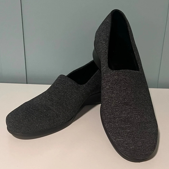 ECCO Felicia Women's Size EU 42 (US 11/11 1/2) Gray Stretch Slip On Wedge Shoes. - Picture 8 of 12